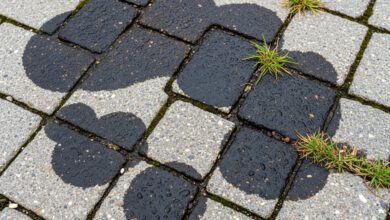 Ölflecken entfernen von Beton, Asphalt und Pflastersteinen